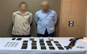 القبض على عاطل ونجله يروجان المواد المخدرة بالبحيرة 