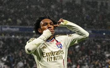 ليفربول يتحرك لضم البلجيكي ماليك فوفانا من ليون خلفا لـ الإيطالي كييزا