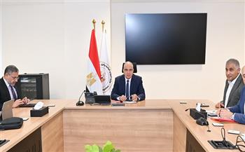 وزير الري يبحث مقترح دراسة استخدام المسح ثلاثي الأبعاد لمعاينة القناطر والمنشآت المائية