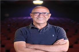 تعرف على تفاصيل دور أشرف عبد الباقي فى مسلسل "ولد وبنت وشايب"  