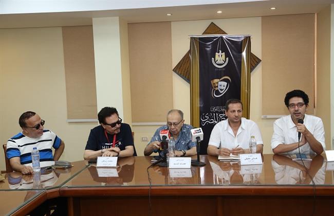عصام السيد وإسلام إمام.. مواجهة مسرحية بين جيلين في برنامج «وصلة» بالمهرجان القومي