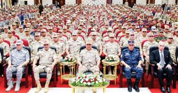 وزير الدفاع: الكفاءة القتالية تحمى مقدرات الوطن