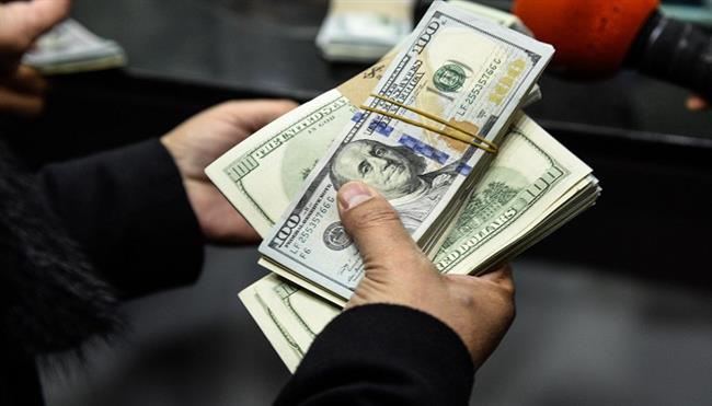 خبير اقتصادي يكشف مكاسب وأسباب زيادة تحويلات العاملين بالخارج إلى 32.8 مليار دولار خلال 11 شهرا  