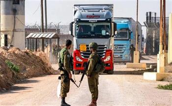نائب نقيب الصحفيين الفلسطينيين: الاحتلال يمنع دخول المساعدات الإنسانية إلى غزة