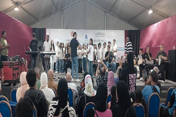 كورال أطفال بورسعيد يحيي ذكرى ثورة يوليو ضمن فعاليات معرض الكتاب الثامن 