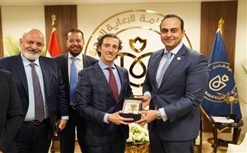 رئيس "الرعاية الصحية" يبحث مع "أبوت" نقل أحدث تقنيات علاج أمراض القلب 