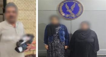 ضبط المتهمين بالقاء طفل "حديث الولادة" بجوار أحد صناديق القمامة في الإسكندرية