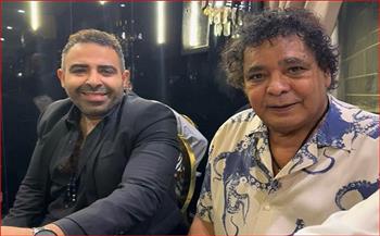 «أبويا التاني».. رسالة حب من محمد عدوية للكينج محمد منير
