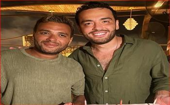 «ماينفعش نحتفل من غيره».. رامي جمال يحتفل بعيد ميلاده وبألبوم رامي صبري  