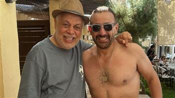 «نجم النجوم».. رسالة من أشرف زكي لأحمد السقا خلال عطلتهما الصيفية