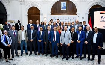 وزير الخارجية يختتم جولته الإفريقية بعد زيارة 6 دول