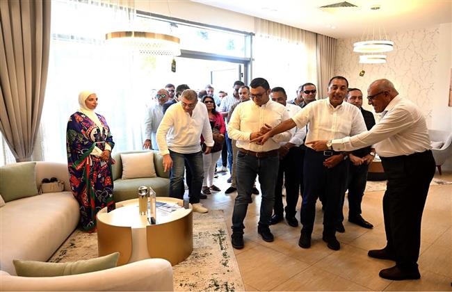 "مدبولي" يفتتح معرض الهيئة العربية للتصنيع "أتيكو" للصناعات الخشبية ومصنع الإلكترونيات في العلمين
