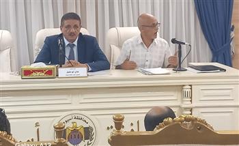 محافظ أسيوط يؤكد أهمية تعزيز التنسيق بين الجهات الحكومية للتصدي لمشكلة الزيادة السكانية