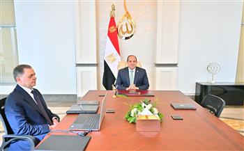 الرئيس السيسي يجتمع مع وزير الداخلية