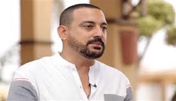 دياب يستعد لصيف فني مزدحم بين السينما والدراما.. تفاصيل