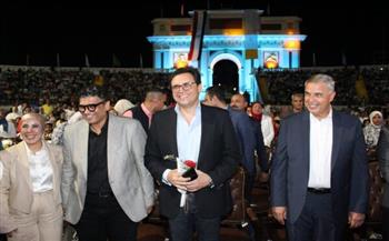 بحضور أكثر من 4 آلاف مشاهد.. وزير الثقافة ومحافظ الإسكندرية يفتتحان المهرجان الصيفي للأوبرا