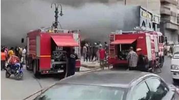 الحمايه المدنيه تنجح في السيطره علي حريق هائل التهم مطعم شهير بالإسكندرية