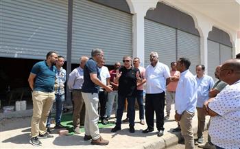 محافظ البحر الأحمر يعلن الانتهاء من توصيل المرافق بالكامل بمنطقة الحرفيين وبدء تسليم الورش فورًا
