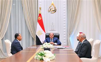 الرئيس السيسي يتابع مع مدبولي والأزهري مُستجدات العمل لصياغة رؤية استراتيجية لتجديد الخطاب الديني