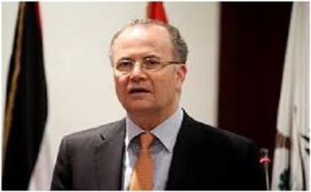 رئيس الوزراء الفلسطيني يطالب وفود مؤتمر حل الدولتين بمزيد من الضغط الدولي لوقف حرب الإبادة