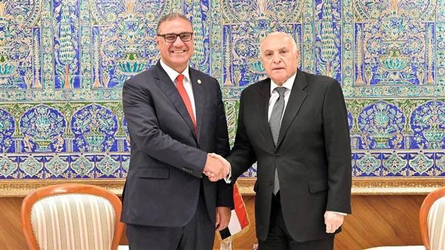 السفير المصري يلتقي بوزير الخارجية الجزائري