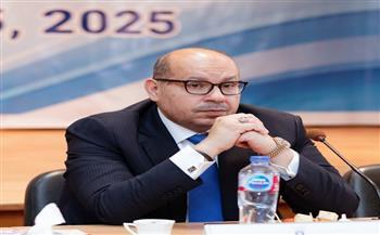 وزير الرياضة يهنئ ياسر إدريس بتوليه نائب رئيس الاتحاد الدولي للألعاب المائية