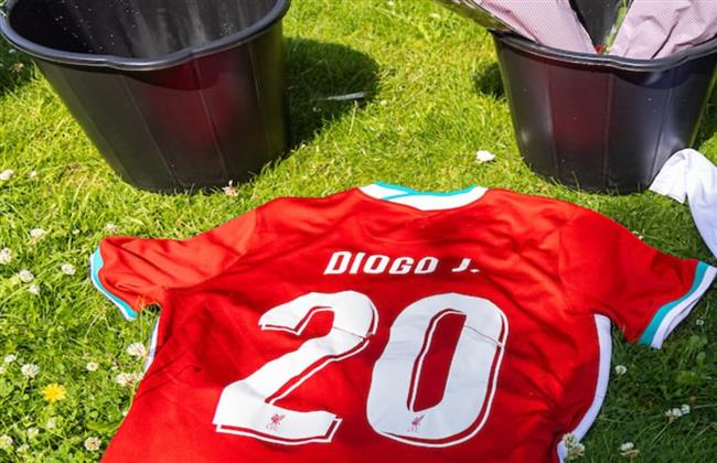 جمهور ليفربول يطالبون بتجميد رقم جوتا تكريما لذكراه