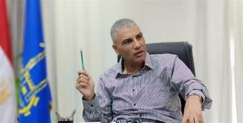 محافظ أسوان: إزالة 21 طاحونة مخالفة بإدفو.. وغلق 71 محلًا ومقهى
