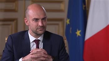 وزير الخارجية الفرنسي يطالب بالإفراج الفوري وغير المشروط عن الفرنسيين المحتجزين في إيران
