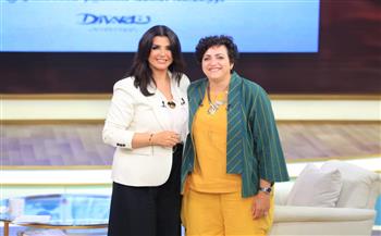 اليوم.. منى الشاذلي تستعيد ذكرياتها مع زياد الرحباني وتستضيف عالمة المصريات مونيكا حنا