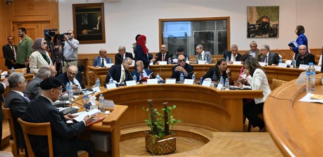 وزير الثقافة يُعلن اسماء الفائزين بجوائز الدولة للتفوق لعام 2025