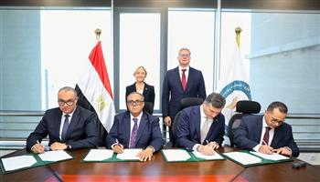 توقيع اتفاقية جديدة بين "البترول" وإيني وبي بي لاستكشاف الغاز في البحر المتوسط