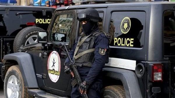 مصدر أمني ينفي صحة مقطع فيديو عن تجاوزات لضابط شرطة