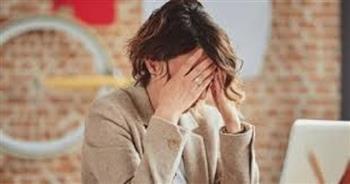 هل تعانين من القلق الدائم دون معرفة الأسباب؟.. خبراء علم النفس يوضحون