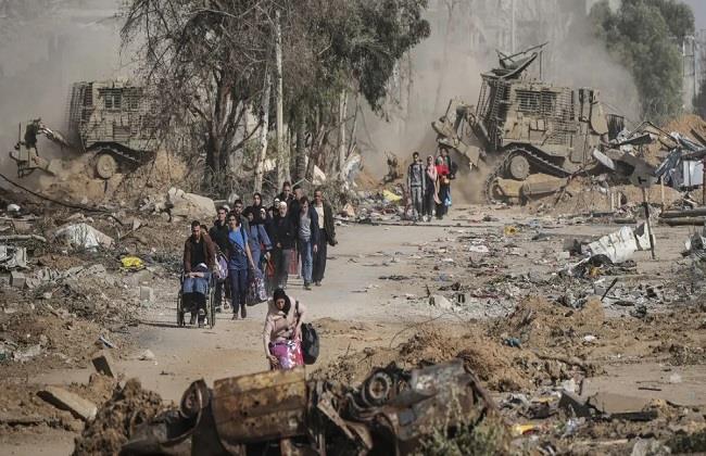صحيفة قطرية تحذر من تصاعد سياسة التهجير القسري وطرد الفلسطينيين من الضفة الغربية