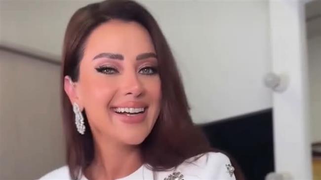 رضوى الشربيني تتألق بـ لوك كلاسيك