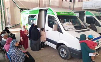 فحص وعلاج 1466 مواطنًا بالمجان في قافلة طبية بالشرقية