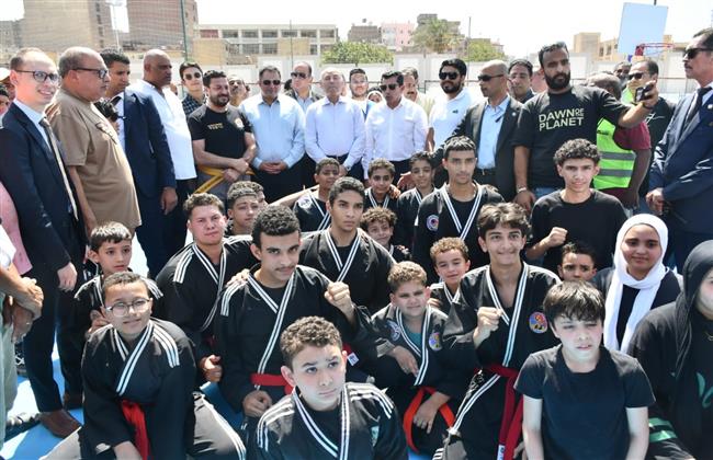 وزير الرياضة ومحافظ القاهرة يفتتحان منشآت جديدة بمركز التنمية الشبابية بالساحل  