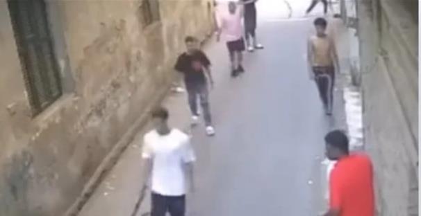 الأمن يفحص فيديو لاعتداء شخصين على آخر بسلاح أبيض في الهرم 