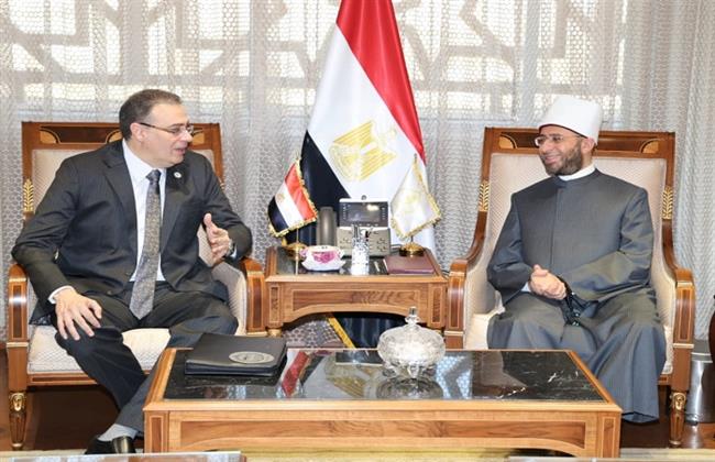 الجهاز المركزي للتنظيم والإدارة يسلم "الأوقاف" نتيجة مسابقة إمام وخطيب ومدرس