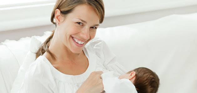 لا تهمليها.. الرضاعة الطبيعية فرصة لاستعادة وزنك