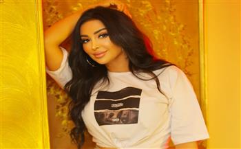 شاهيناز تطرح ماما وعمرو دياب يطرح "بابا "