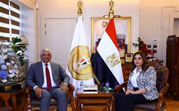 وزيرة التنمية المحلية تلتقي وكيل لجنة الإدارة المحلية بمجلس النواب