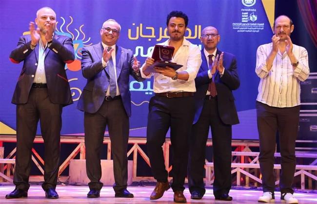 مهرجان فرق الأقاليم المسرحية الـ47| للمرة الثانية على التوالي.. زياد هجرس الأول عن الموسيقى والألحان 
