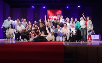 مهرجان فرق الأقاليم المسرحية الـ47| أيمن النمر.. الأول  في الأشعار  عن عرض «شارع 19»