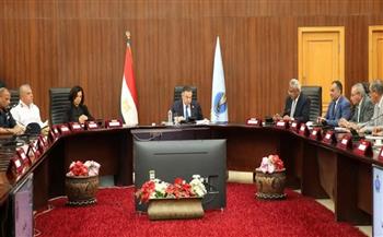 محافظ البحر الأحمر يهدي ذوي الهمم بسفاجا "حديقة الأمل".. ويواصل دعم مشروعات النفع العام بالغردقة
