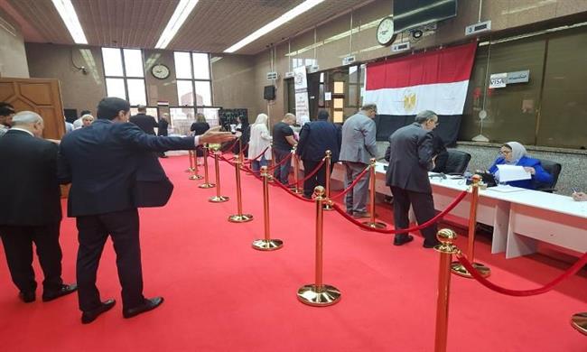 بدء تصويت المصريين في كندا في انتخابات مجلس الشيوخ