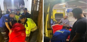 الأجهزة الأمنية بالقاهرة تستجيب لاستغاثة مسنة وتنقلها المستشفى لتلقي العلاج