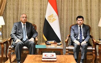 وزير الشباب والرياضة يلتقي رئيس الهيئة العامة للرقابة على الصادرات والواردات