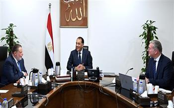 رئيس الوزراء يتابع جهود توفير المنتجات البترولية وموقف سداد مستحقات الشركاء الأجانب
